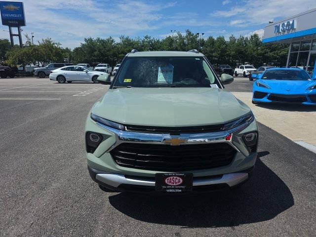 Used 2026 Chevrolet TrailBlazer LT AWD/4WD image 7