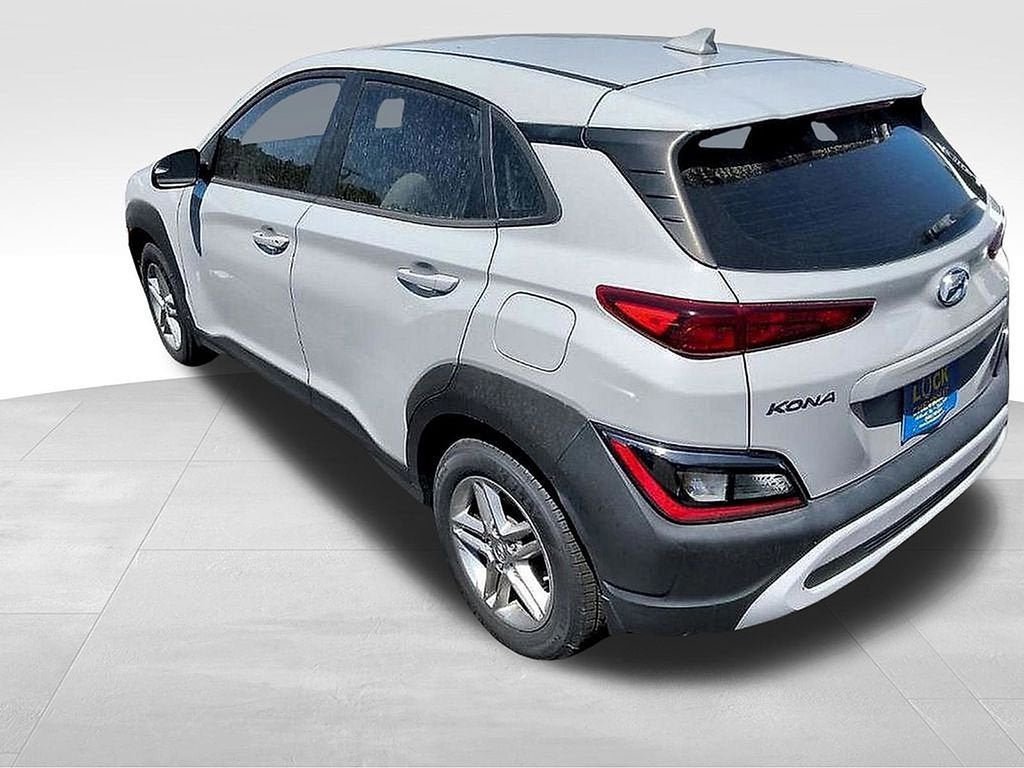 Used 2022 Hyundai Kona SE FWD image 14