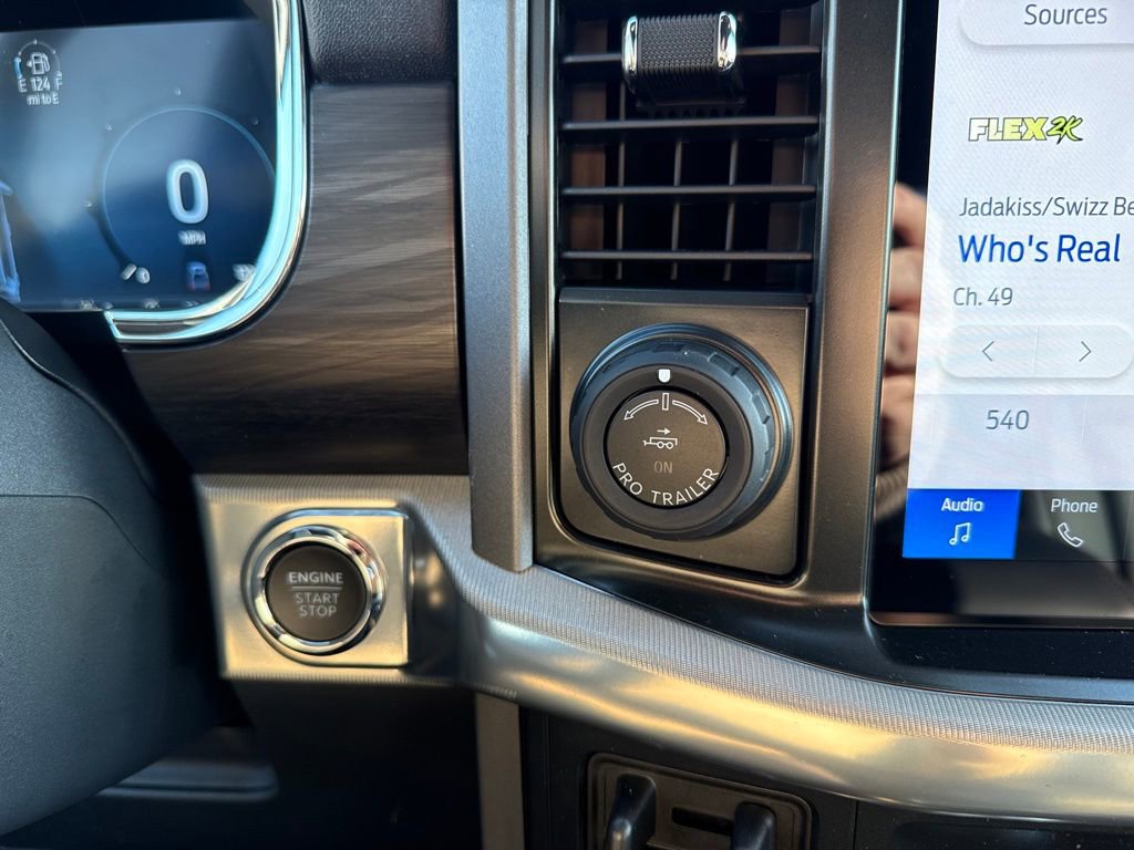 New 2026 Ford F150 Lariat w/ Equipment Group 501A Mid image 27