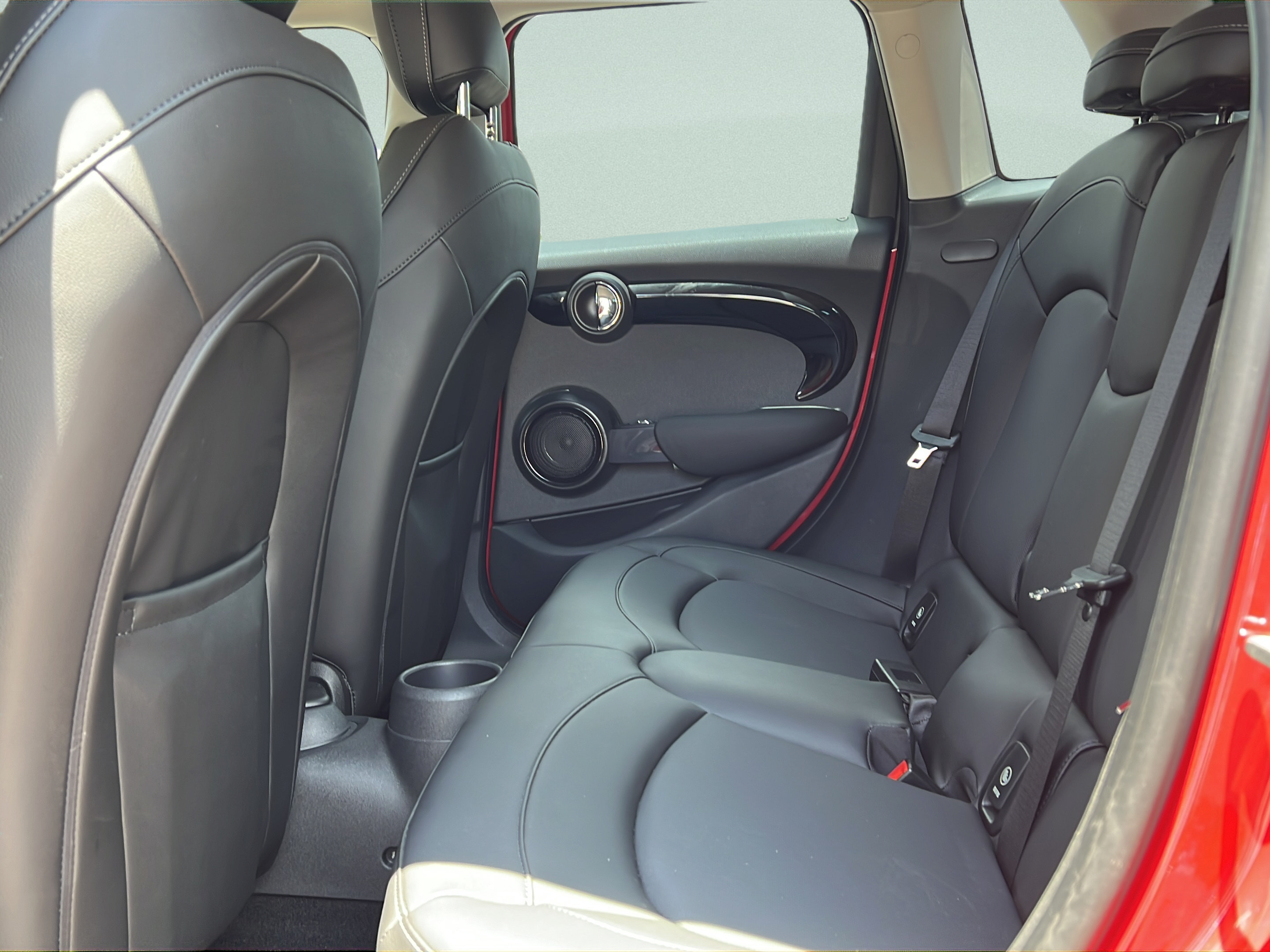 Used 2020 MINI Cooper S FWD image 10