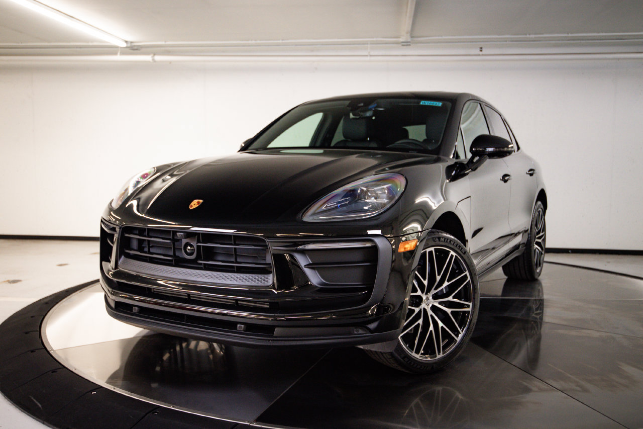 New 2026 Porsche Macan