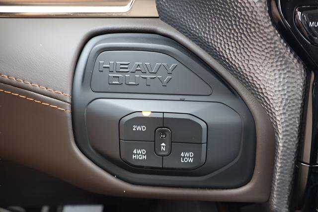 New 2026 RAM 3500 Limited AWD/4WD image 23