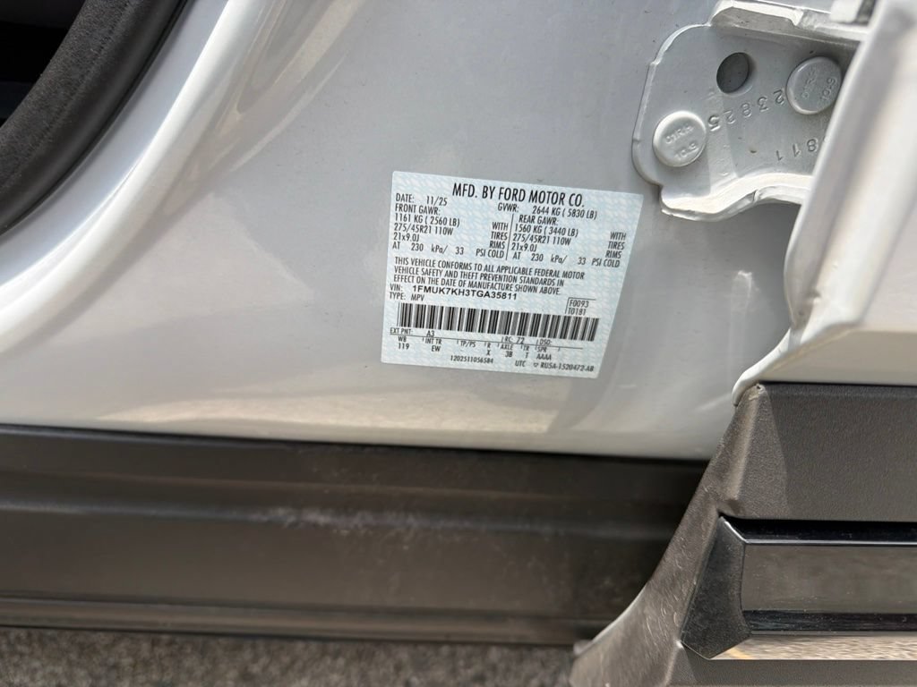 Used 2026 Ford Explorer ST-Line w/ ST-Line Street Pack RWD image 13