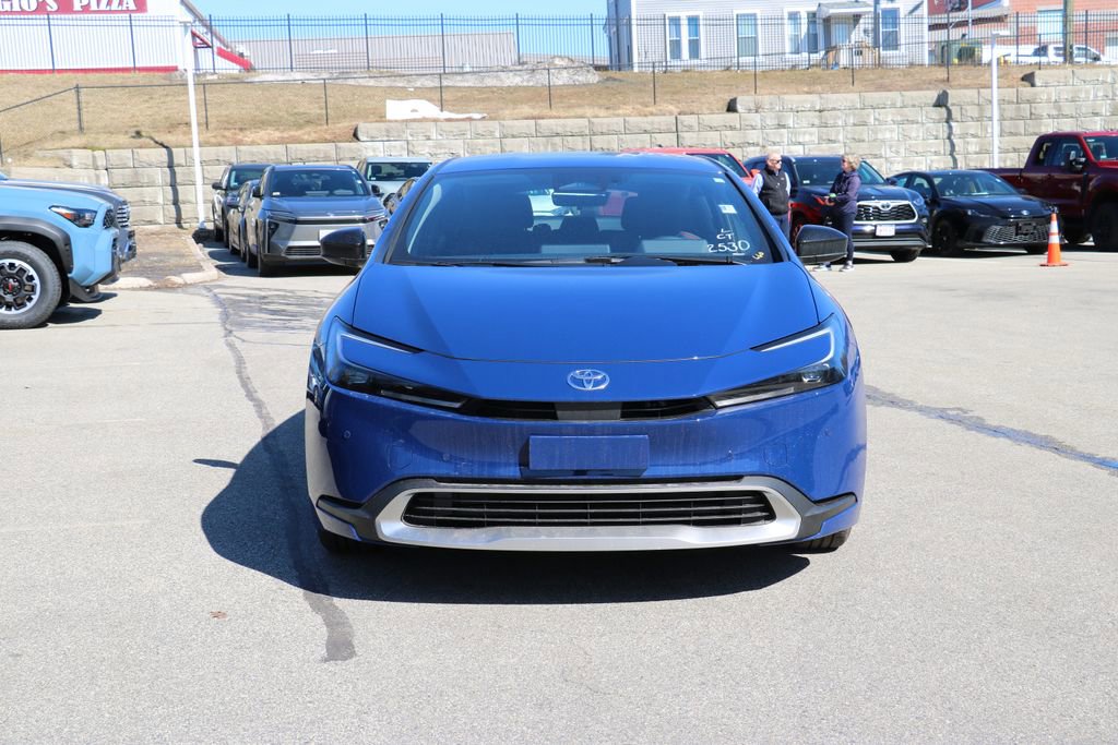 New 2026 Toyota Prius Plug-In Hybrid image 2