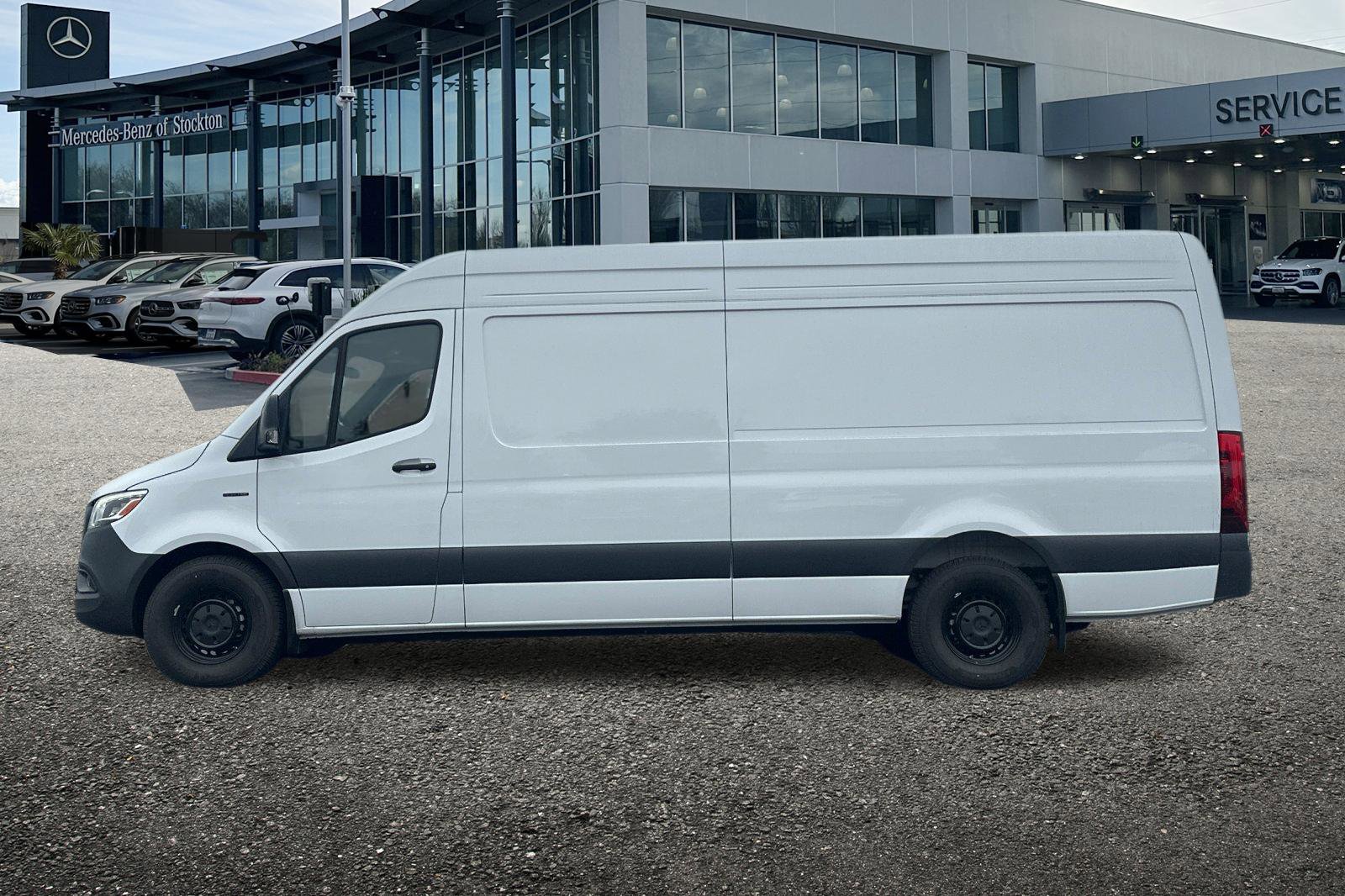 New 2024 Mercedes-Benz eSprinter 170 Cargo image 7