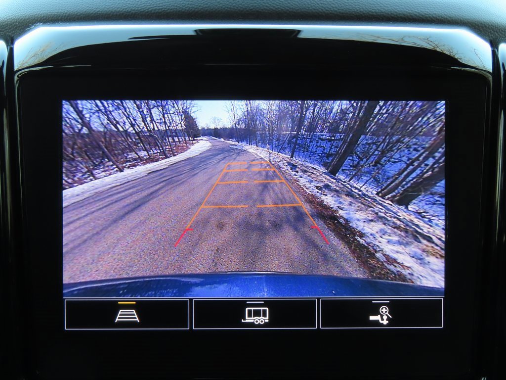 Certified 2022 Chevrolet Traverse LT w/ LPO, Floor Liner Package image 5