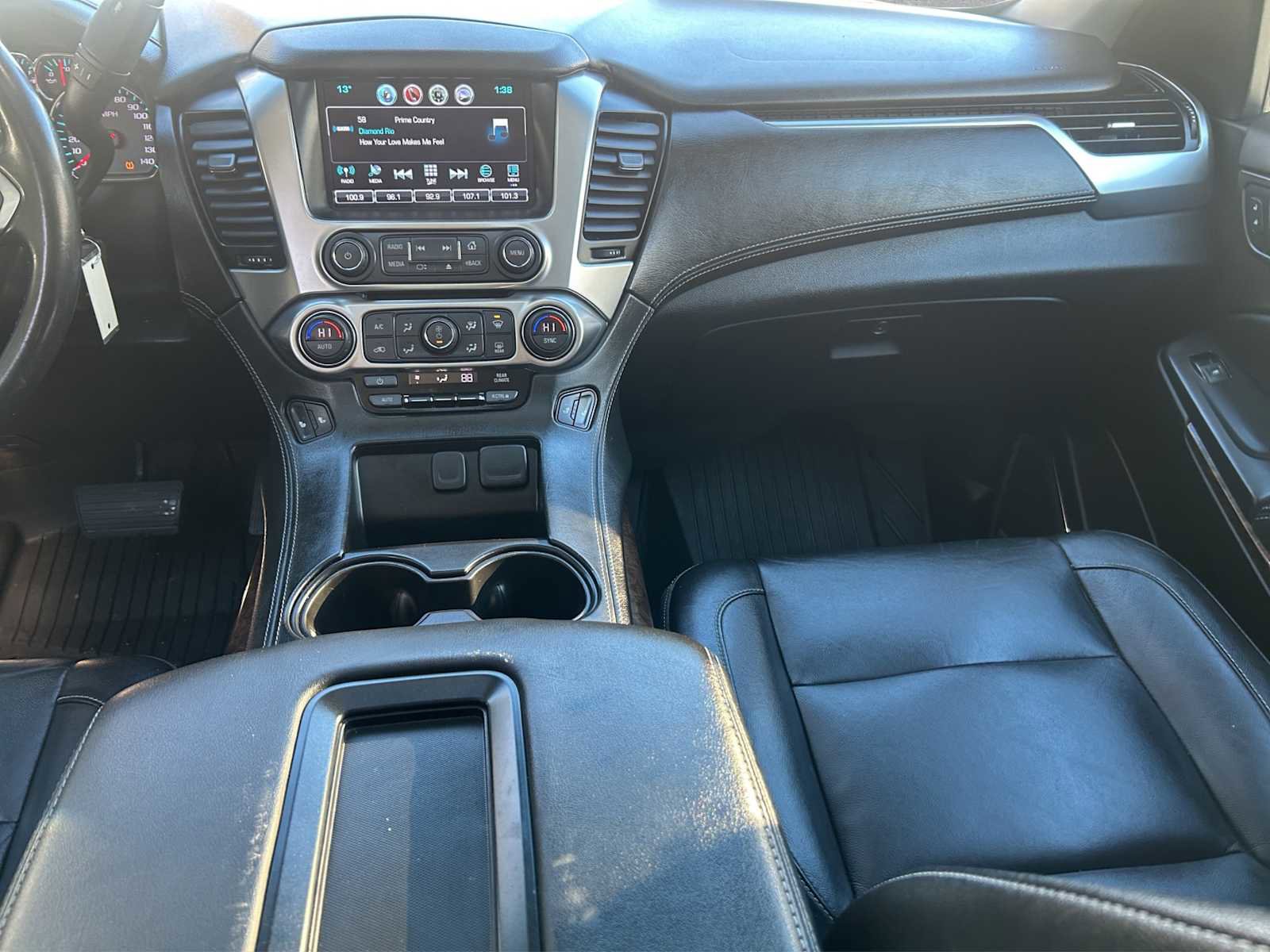 Used 2019 Chevrolet Tahoe LT image 13