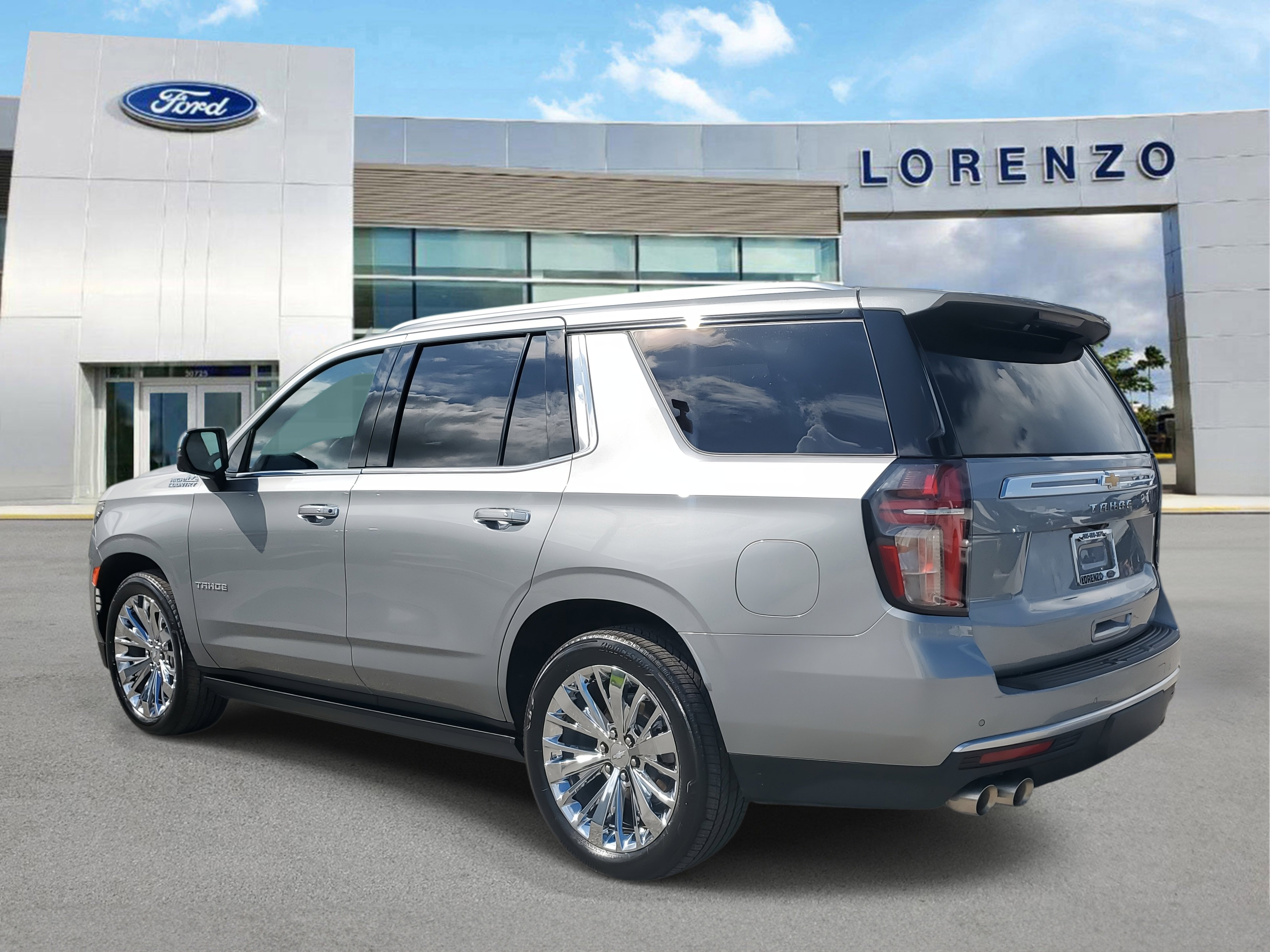 Used 2024 Chevrolet Tahoe High Country image 7
