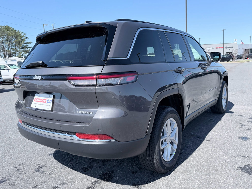 New 2026 Jeep Grand Cherokee Laredo X RWD image 6