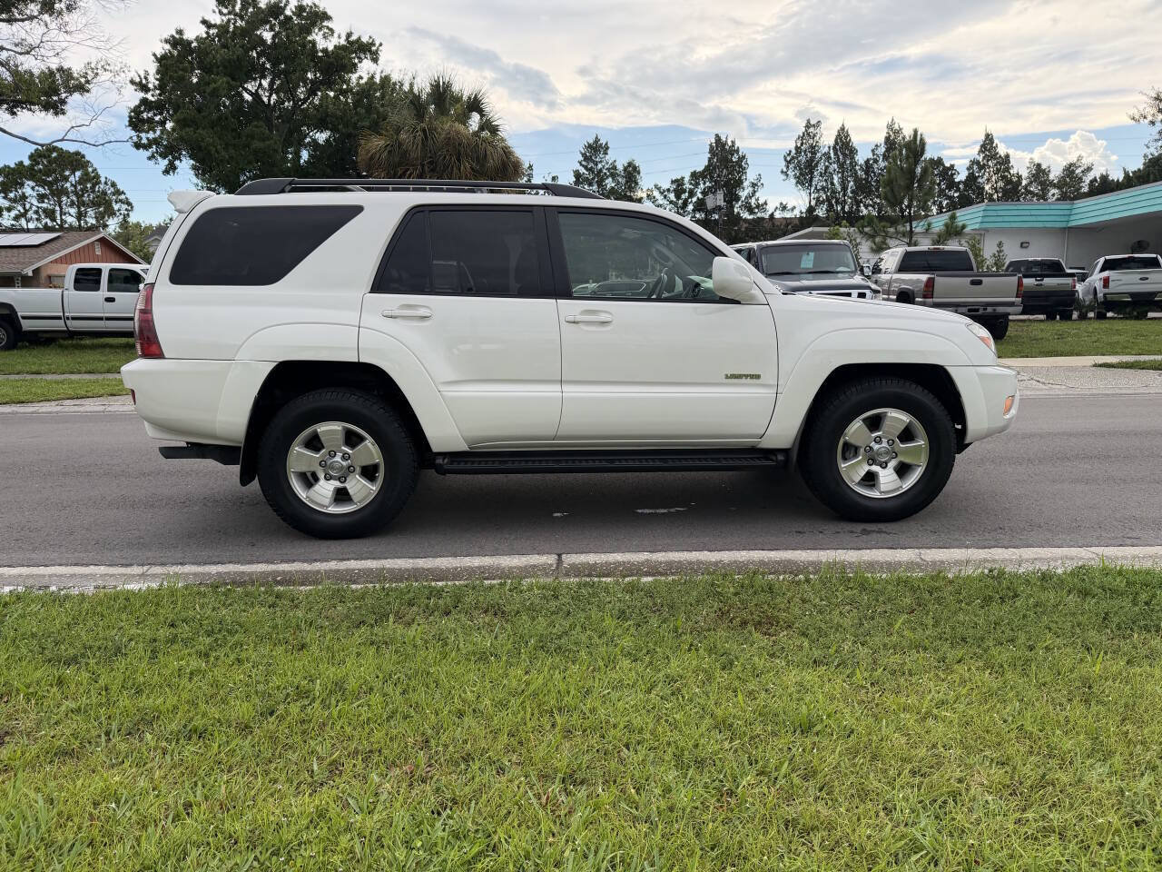 Used 2005 Toyota 4Runner Limited RWD image 4