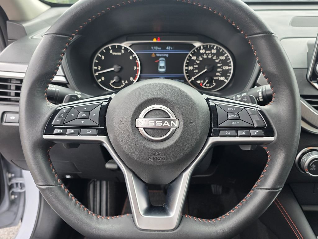 Used 2024 Nissan Altima 2.5 SR image 16