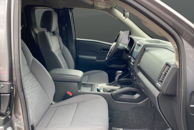 Used 2024 Nissan Frontier S w/ Graphics Package image 24