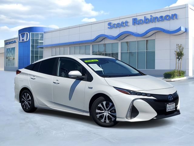 Used 2022 Toyota Prius Prime XLE FWD image 1