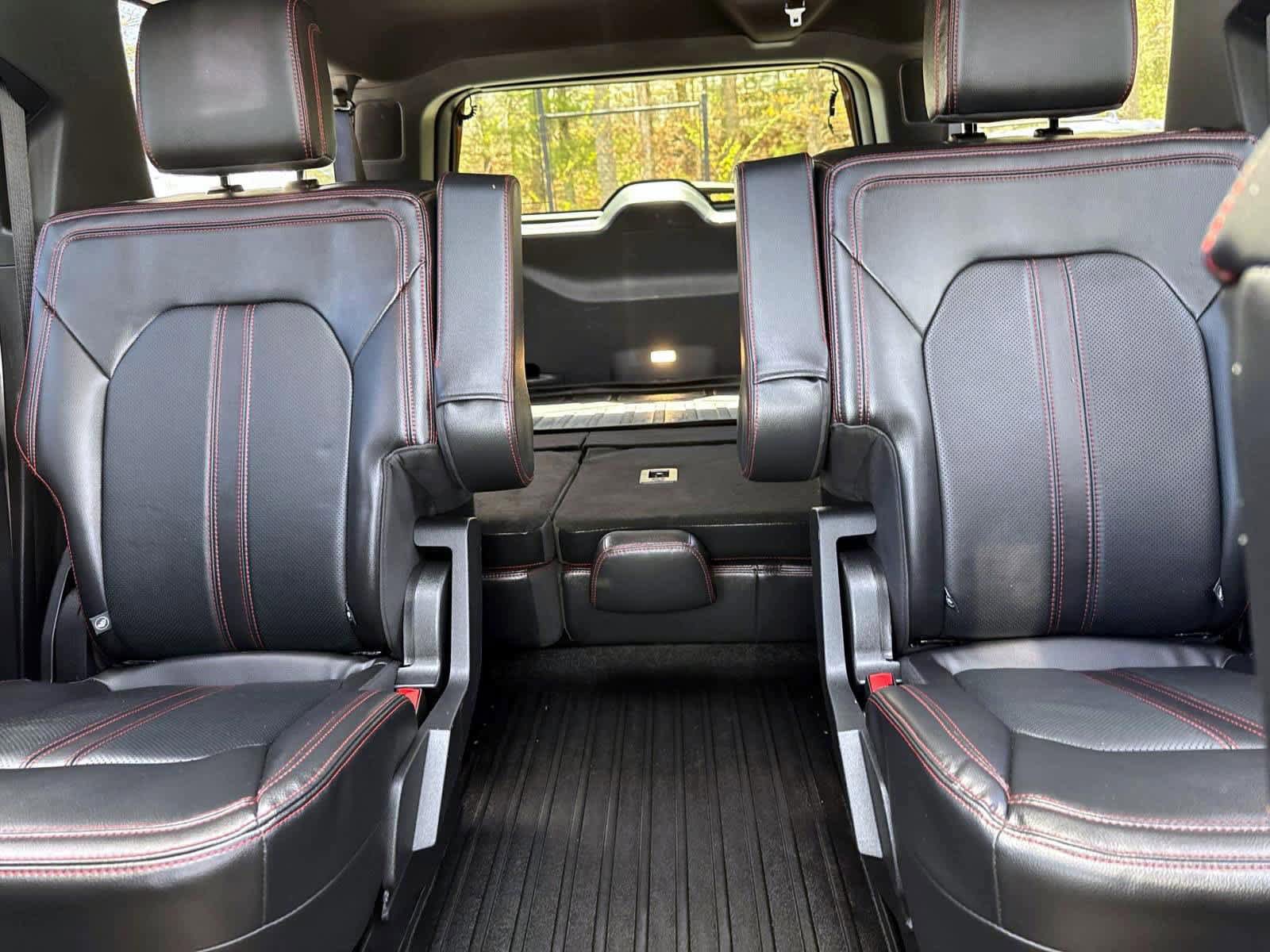 Used 2022 Ford Expedition Max Limited AWD/4WD image 18