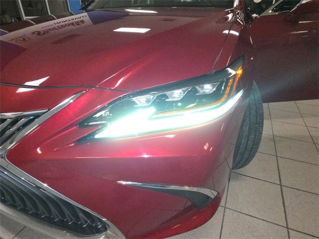 Used 2019 Lexus ES 350 Ultra Luxury image 27