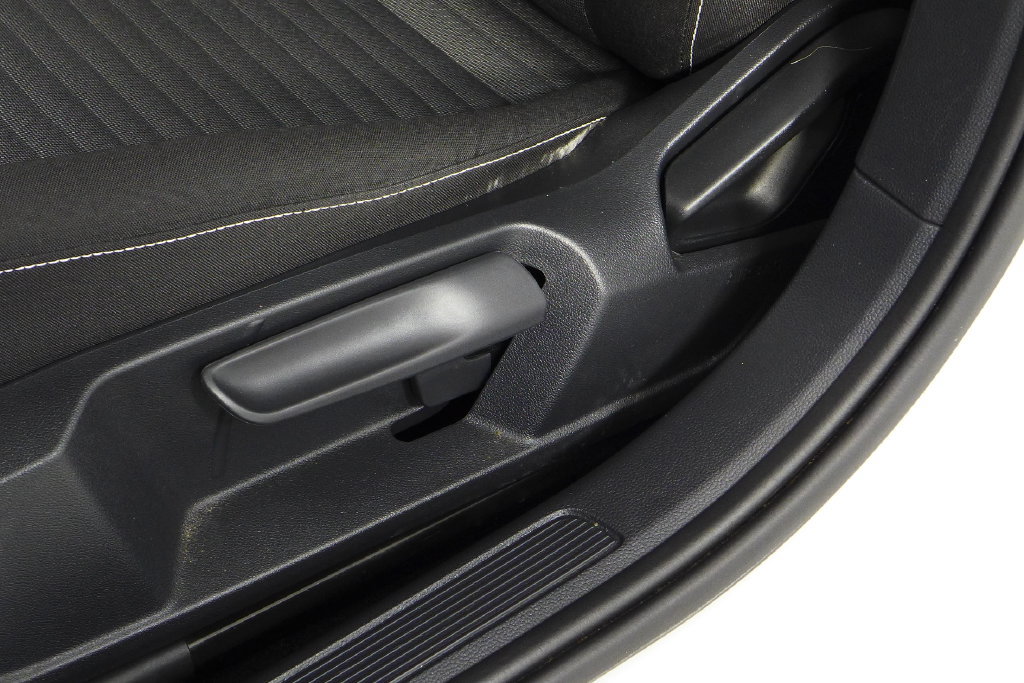 Certified 2023 Volkswagen Jetta S FWD image 22