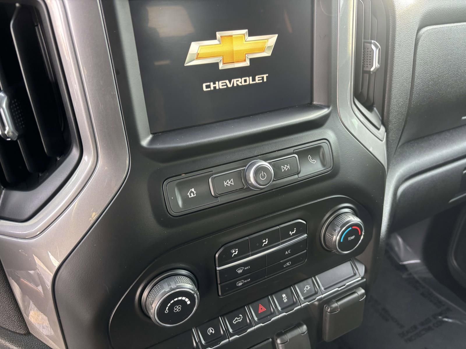 Used 2020 Chevrolet Silverado 1500 Custom w/ Custom Value Package image 21