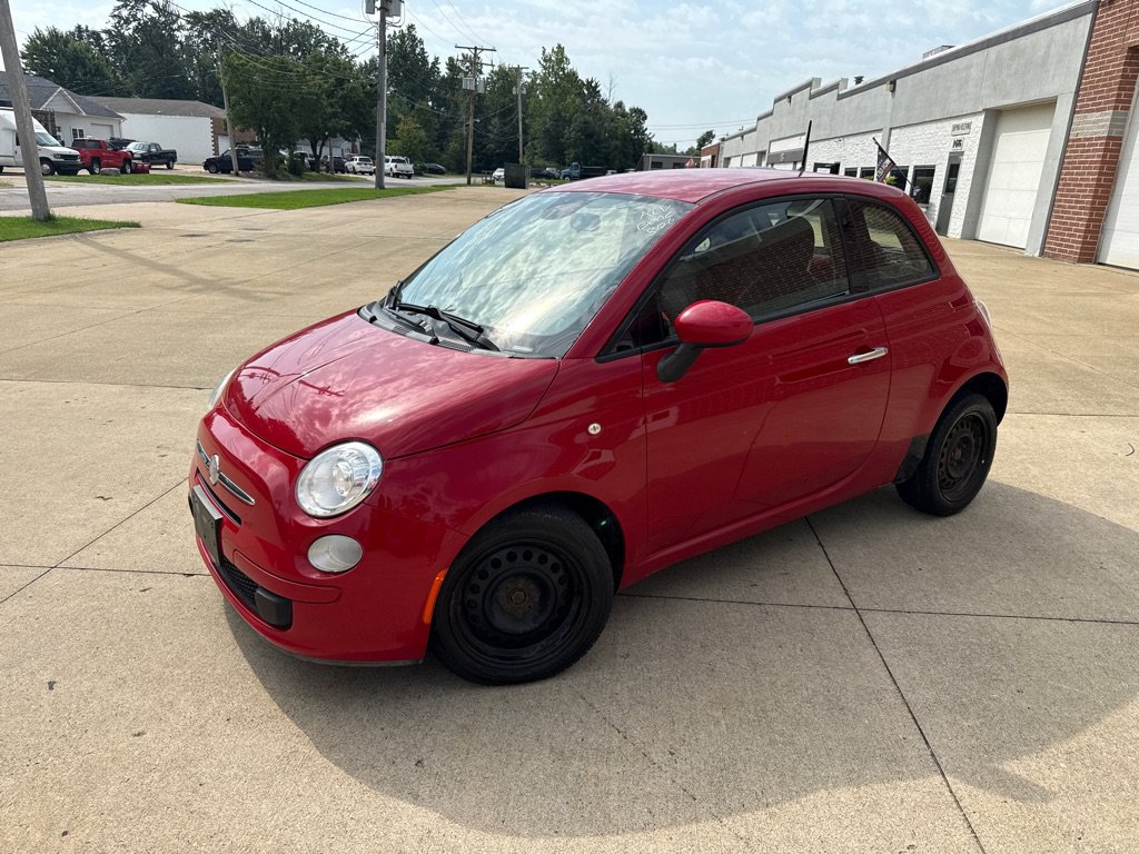 Used 2015 FIAT 500 Pop FWD image 1