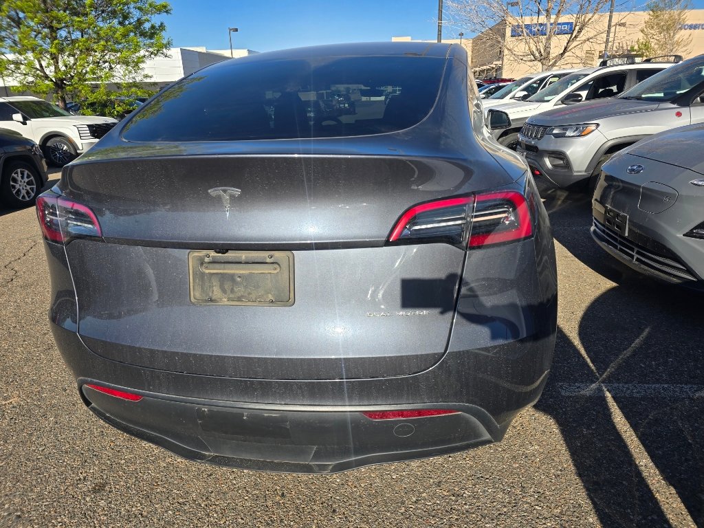 Used 2023 Tesla Model Y Long Range AWD/4WD image 13