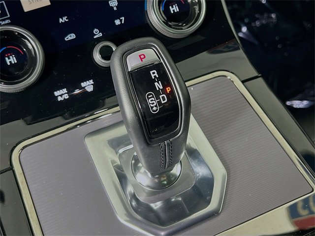 Used 2023 Land Rover Range Rover Evoque R-Dynamic S image 23