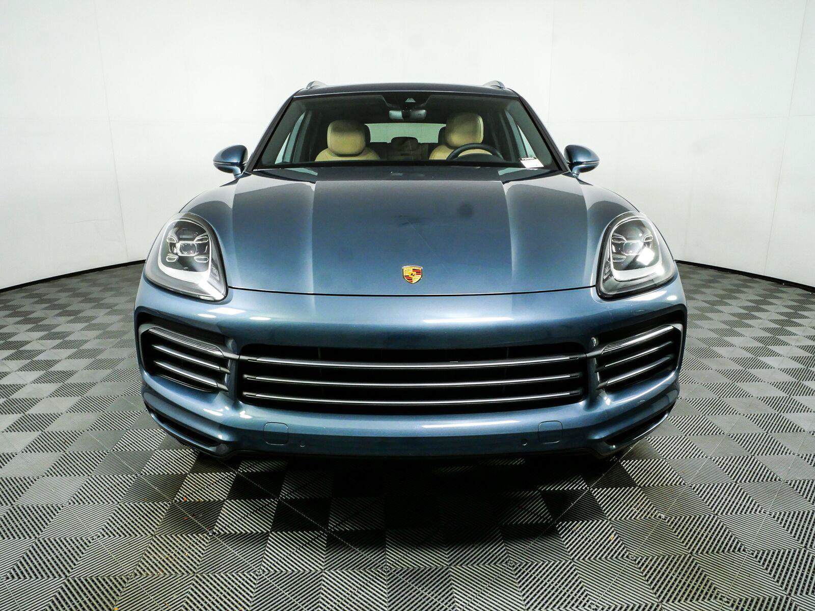Certified 2020 Porsche Cayenne AWD/4WD image 29