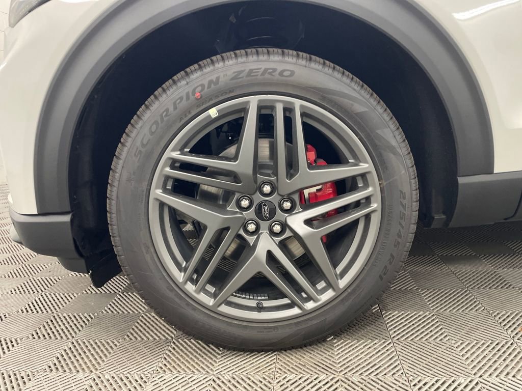 New 2025 Ford Explorer ST-Line w/ Premium Package image 11