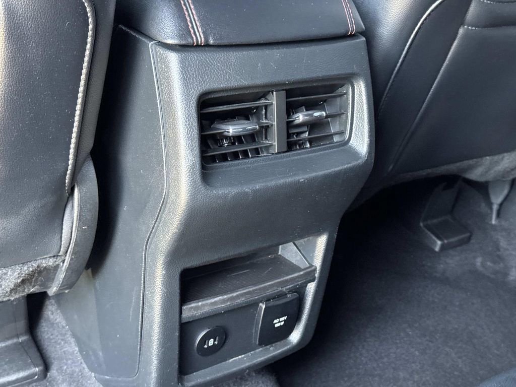 Certified 2022 Ford Edge ST-Line image 25