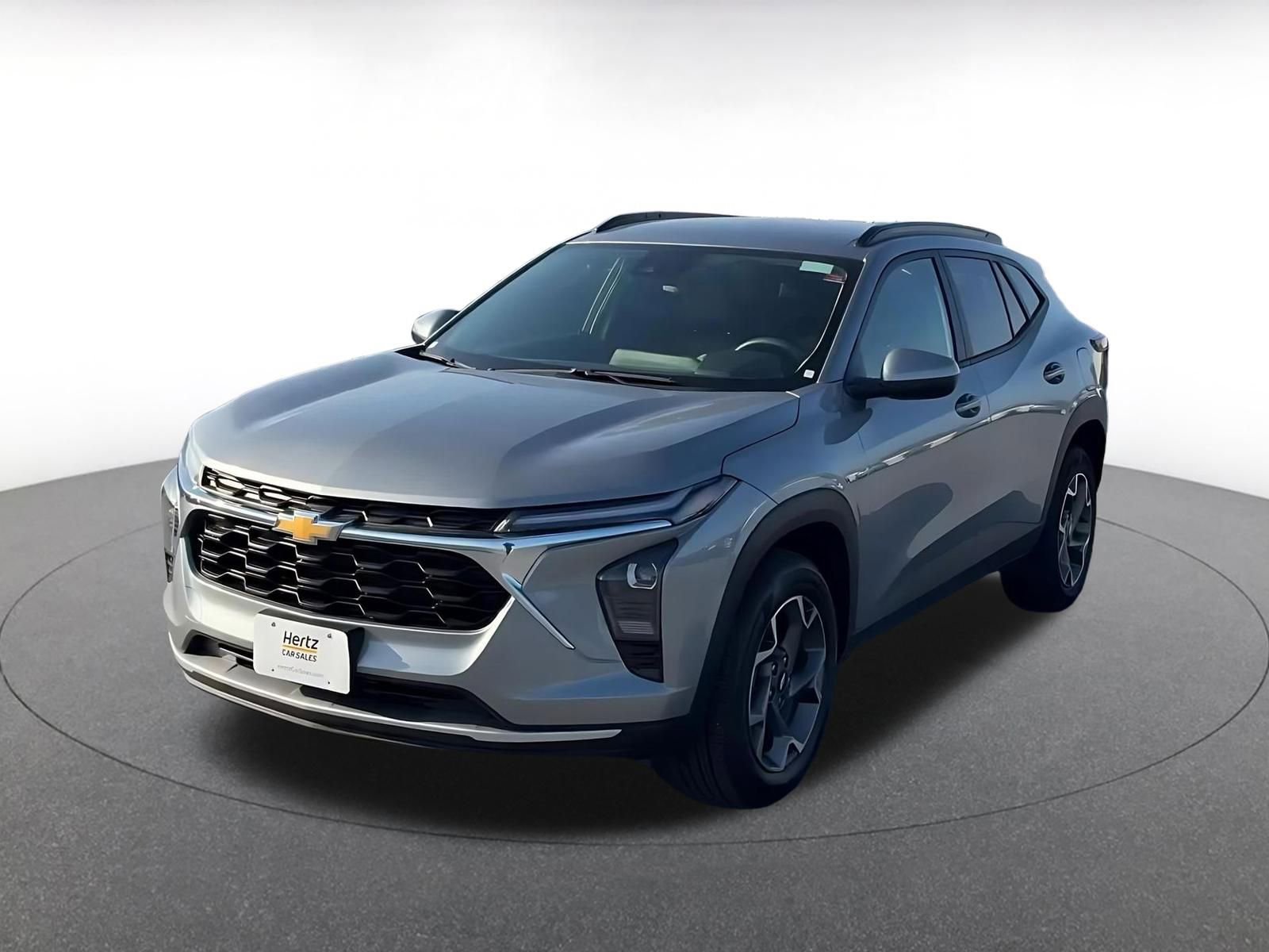 Used 2025 Chevrolet Trax LT image 7