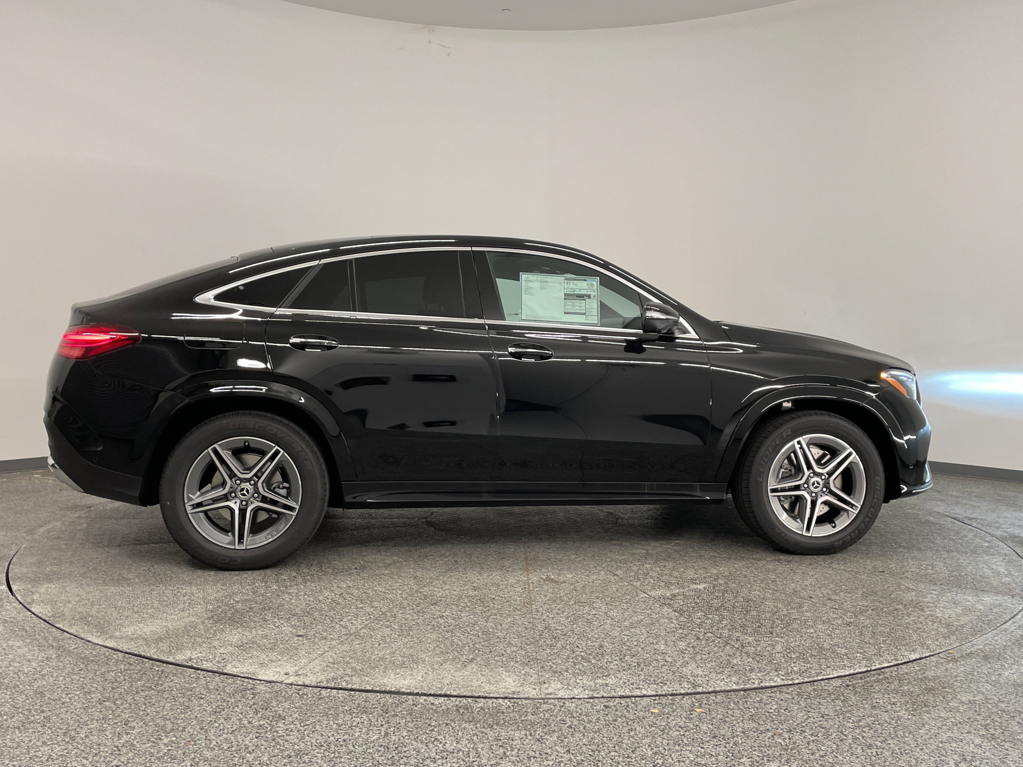 New 2026 Mercedes-Benz GLE 450 4MATIC Coupe image 4