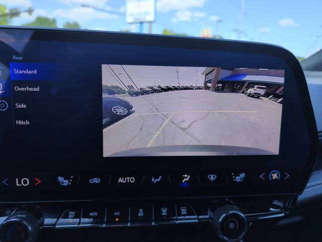 Used 2024 Chevrolet Blazer EV LT AWD/4WD image 20
