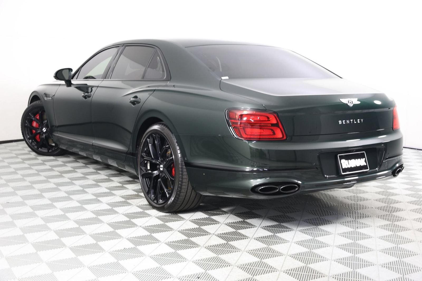 Certified 2023 Bentley Flying Spur S V8 AWD/4WD image 3