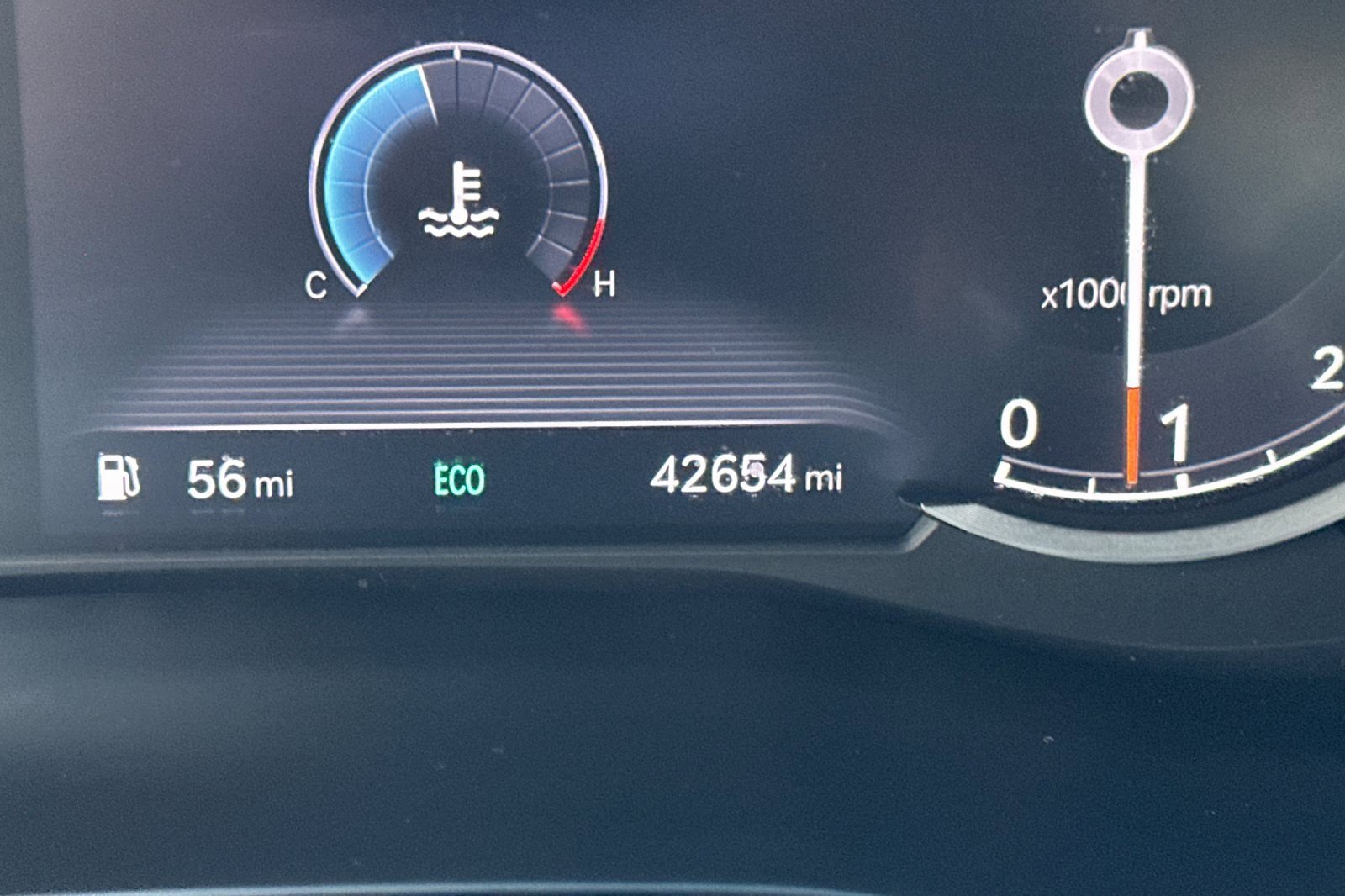 Used 2023 Genesis G70 2.0T image 26