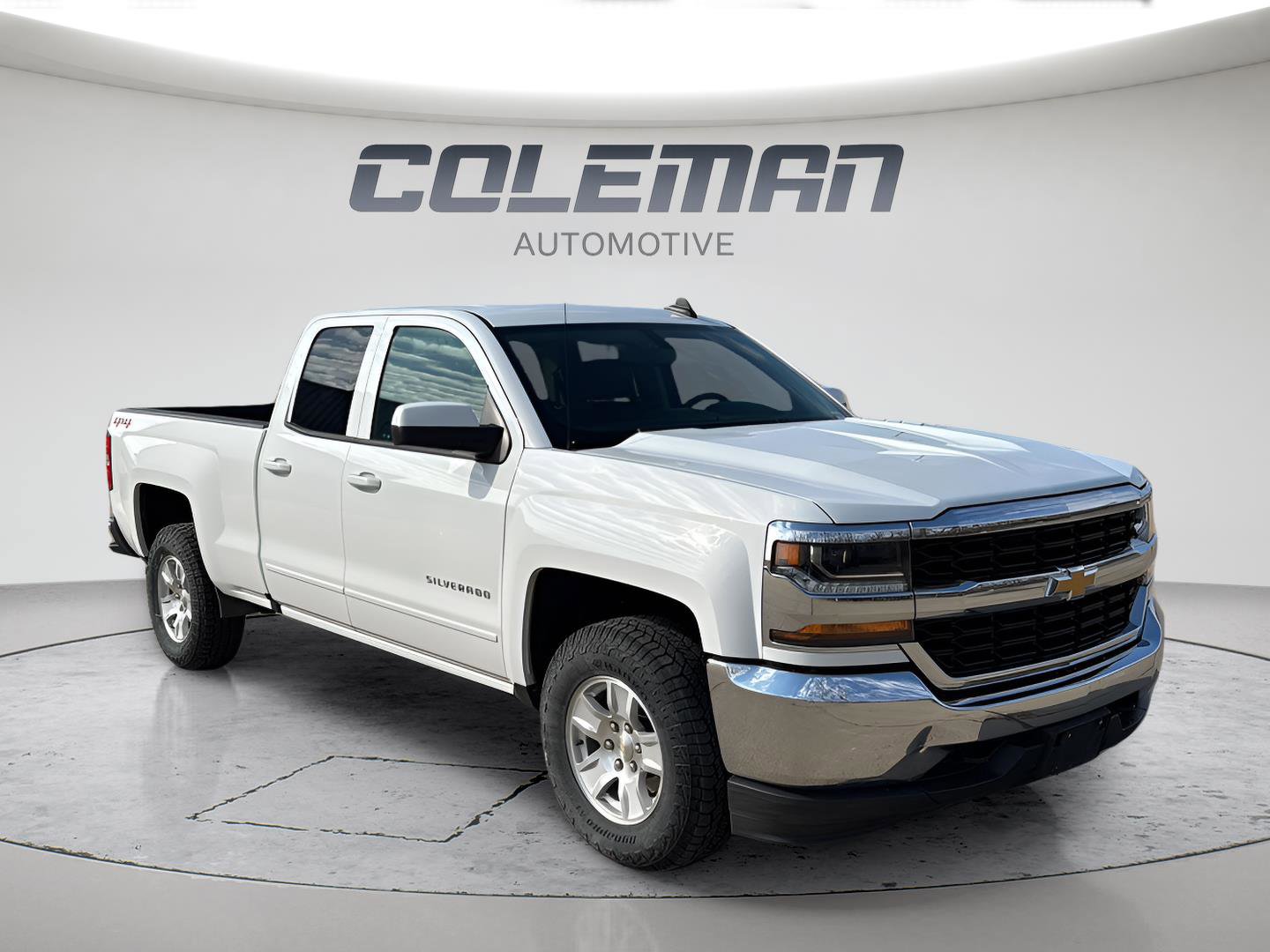 Used 2019 Chevrolet Silverado 1500 LT image 7