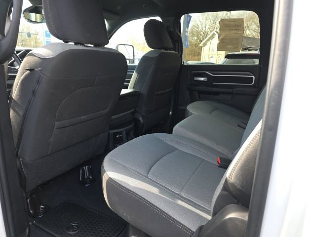 Used 2024 RAM 3500 Big Horn image 13