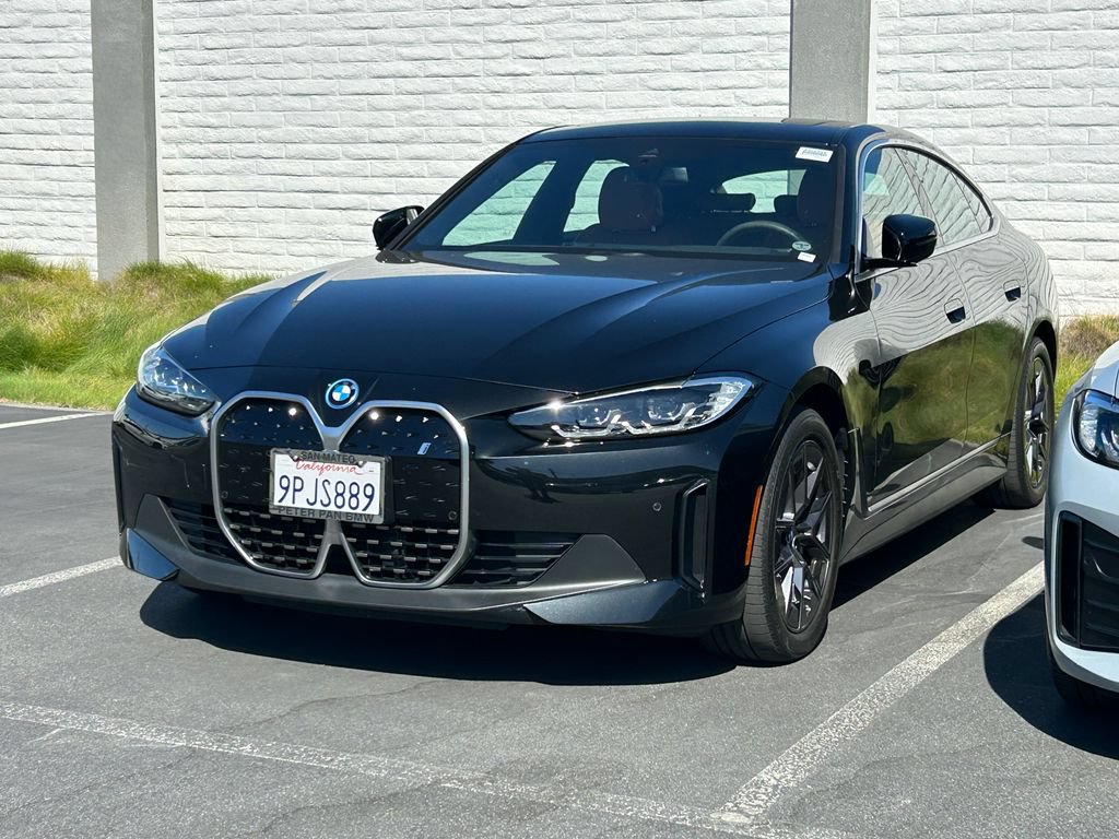 Used 2024 BMW i4 eDrive35 w/ Premium Package RWD image 2