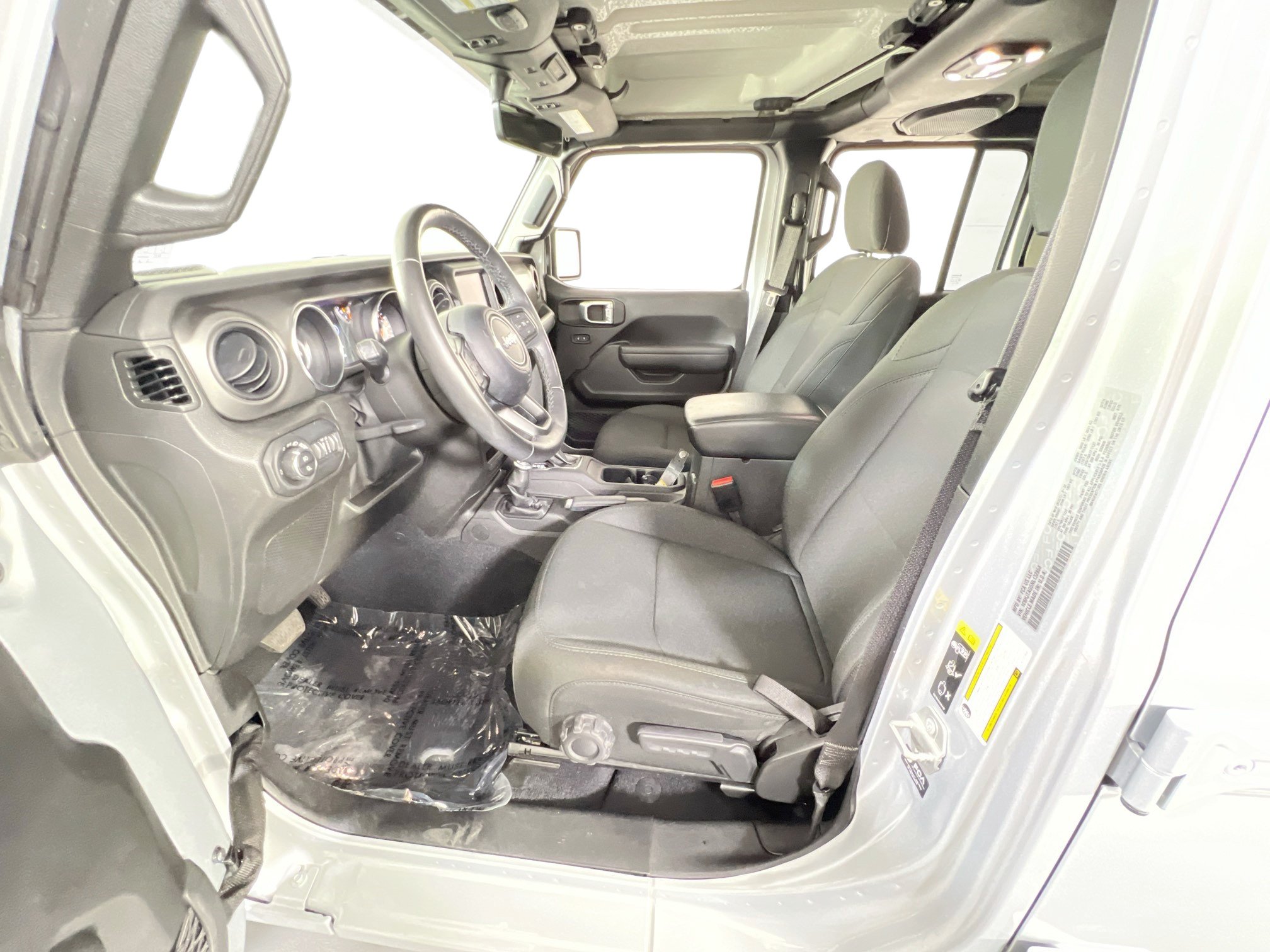 Used 2022 Jeep Gladiator Sport AWD/4WD image 21