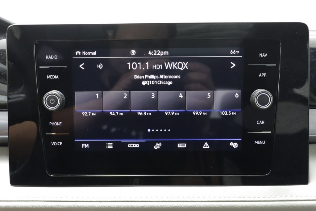 New 2026 Volkswagen Taos SEL AWD/4WD image 10