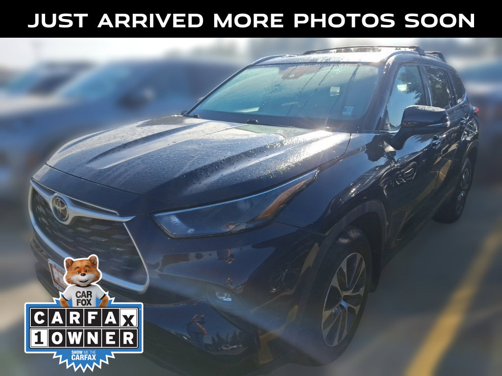 Used 2022 Toyota Highlander XLE