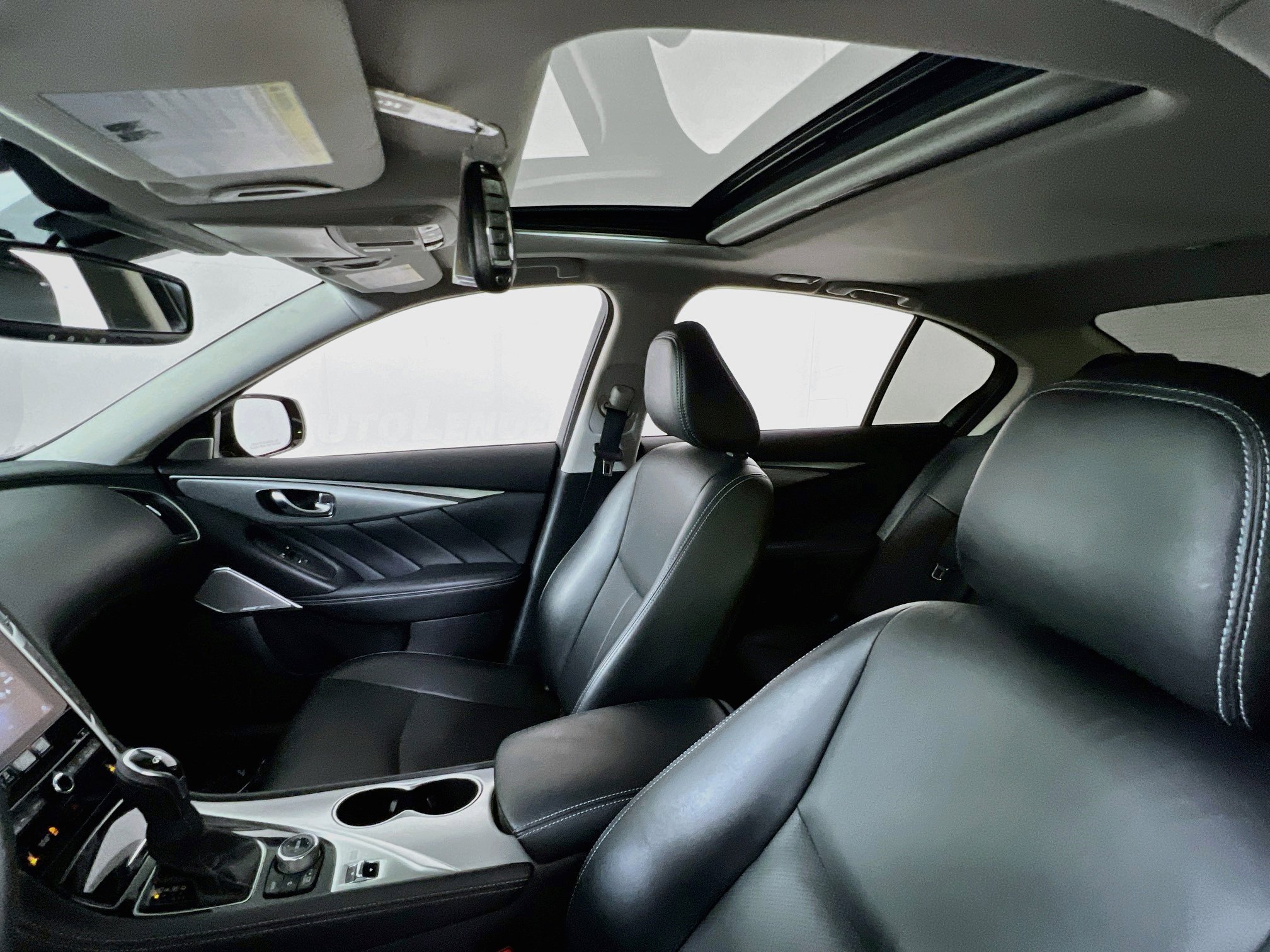 Used 2022 INFINITI Q50 Luxe w/ Cargo Package AWD/4WD image 21