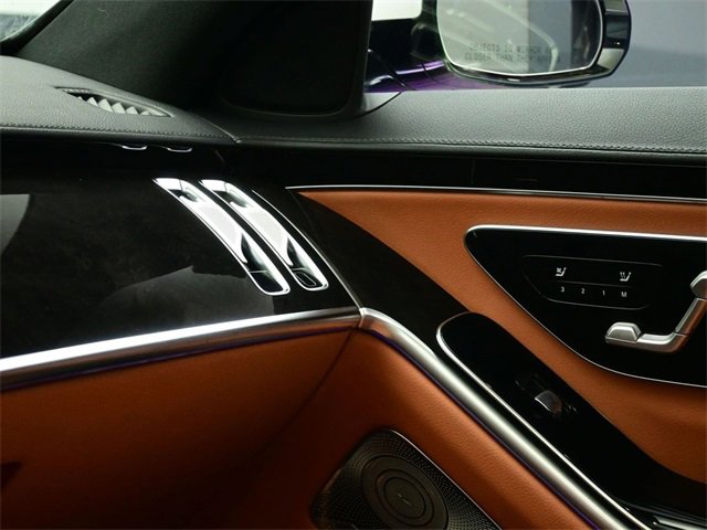 Used 2022 Mercedes-Benz S 500 S 500 image 28