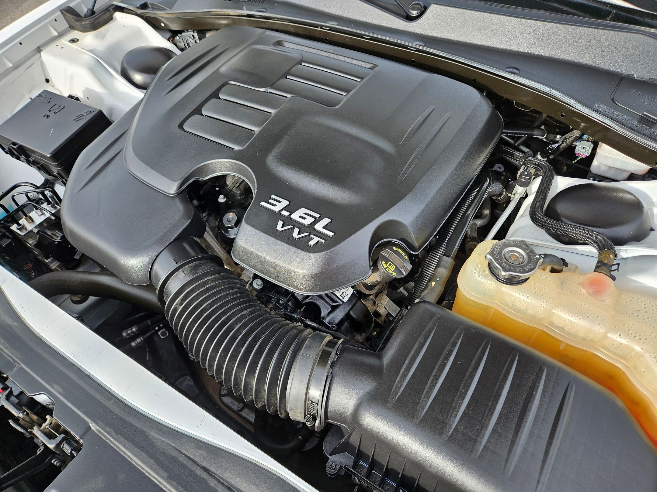 Used 2013 Chrysler 300 w/ Driver Convenience Group image 32