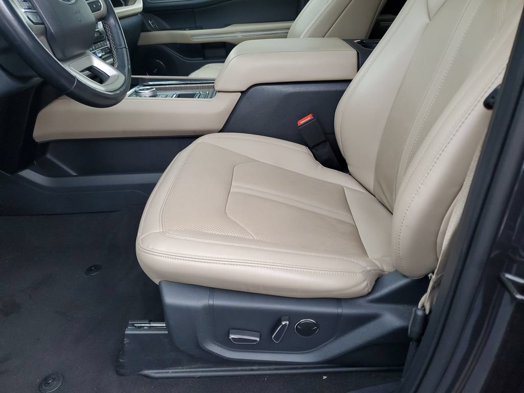 Used 2024 Ford Expedition Max Limited RWD image 21