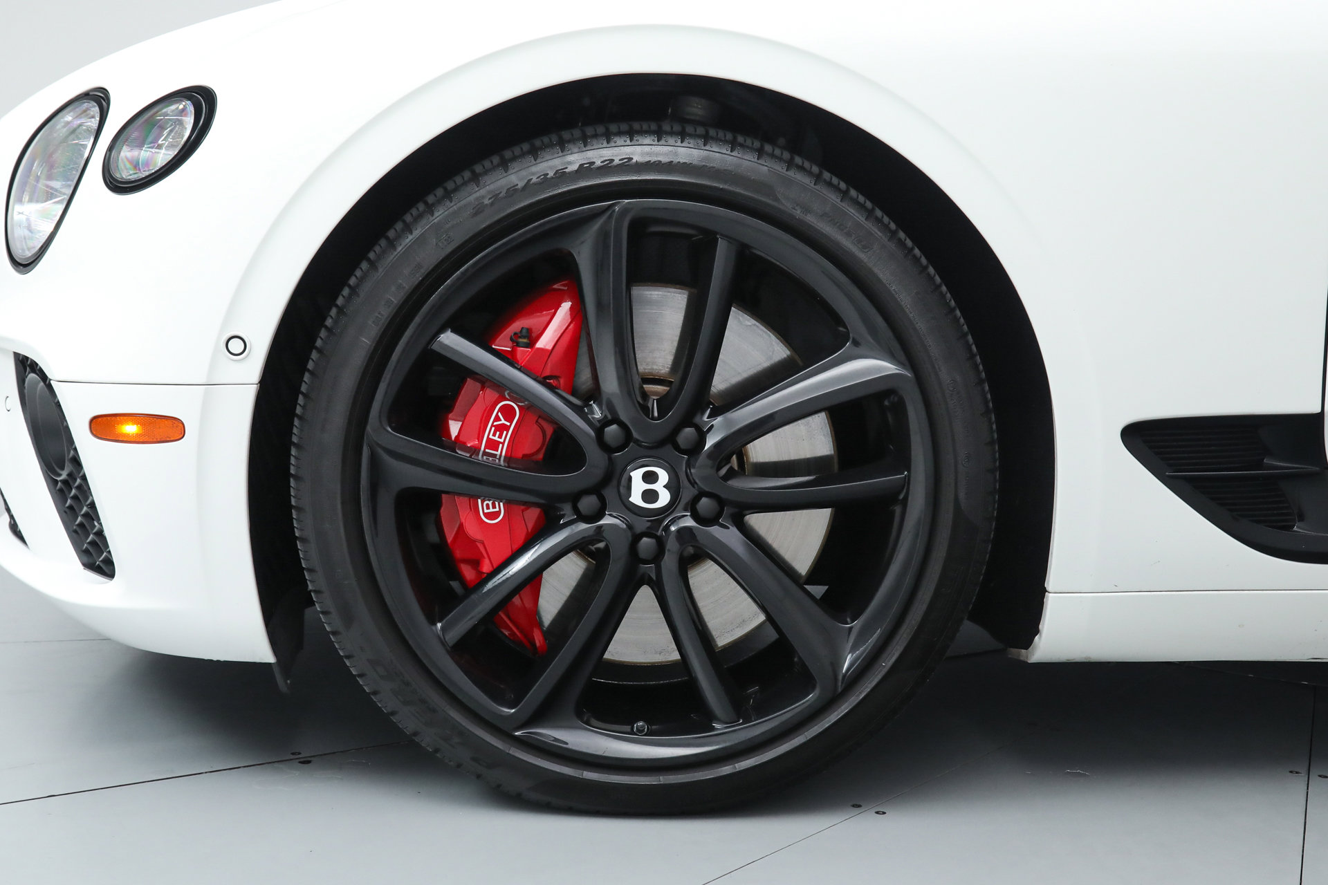 Used 2021 Bentley Continental GT V8 image 36