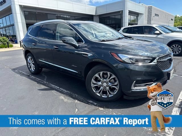 Used 2018 Buick Enclave Avenir w/ Avenir Technology Package AWD/4WD image 4