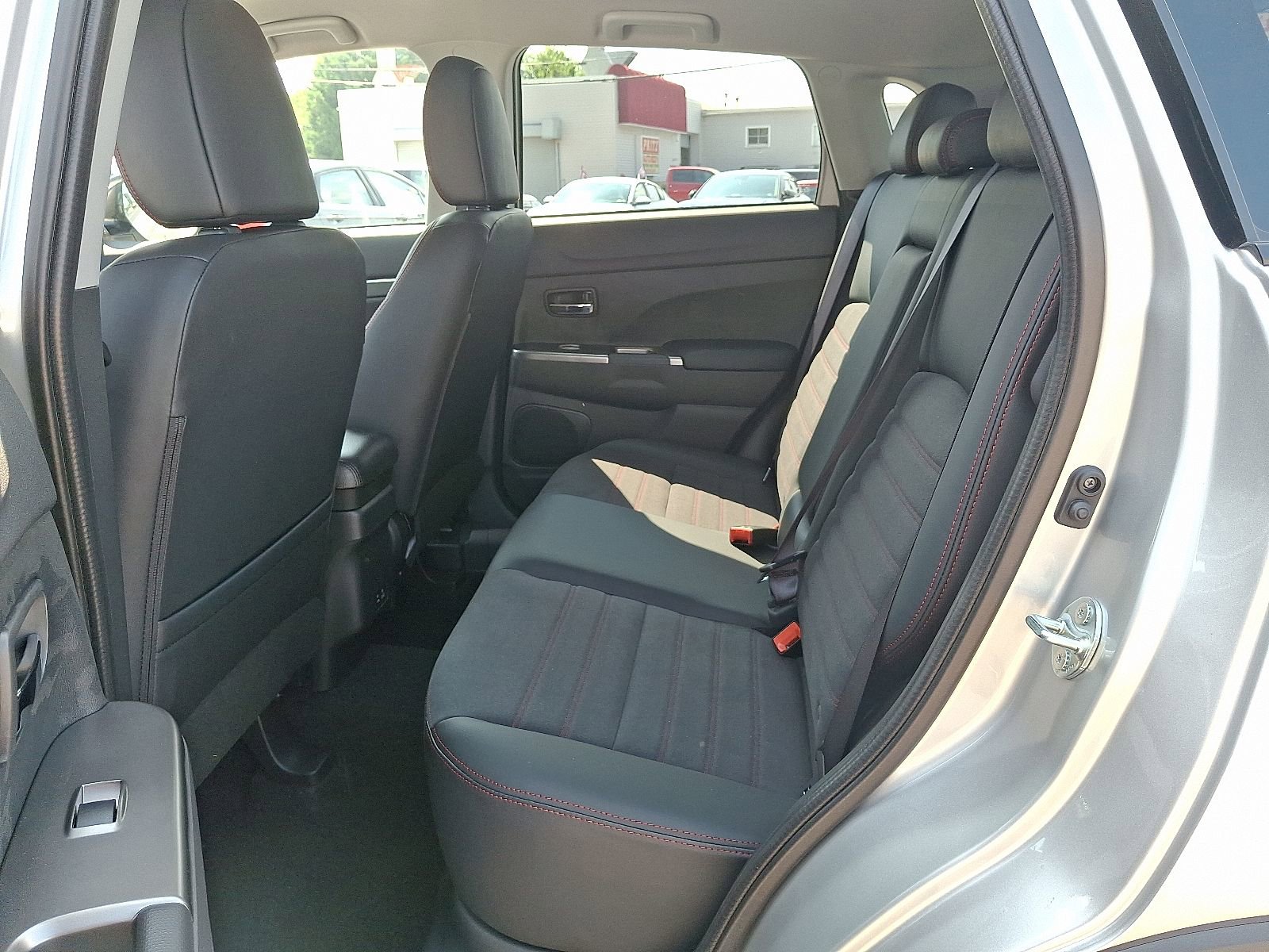 New 2025 Mitsubishi Outlander Sport SE image 11