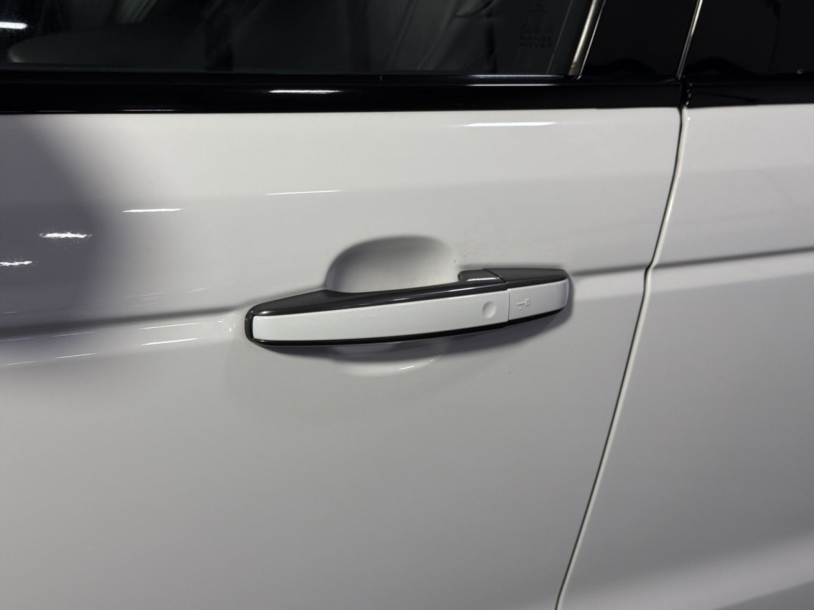 Used 2022 Land Rover Range Rover Sport HSE Silver Edition AWD/4WD image 15