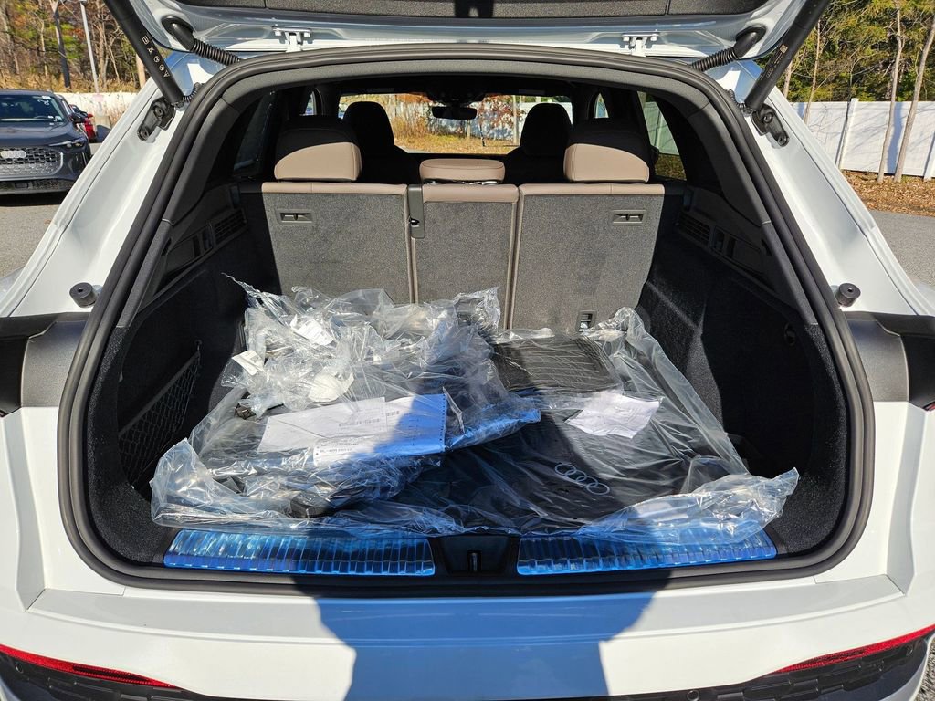 New 2025 Audi Q5 Premium Plus image 22