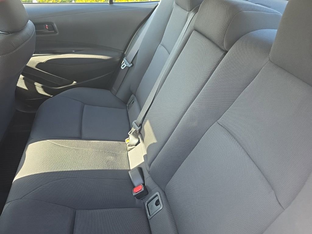 Used 2024 Toyota Corolla LE image 18