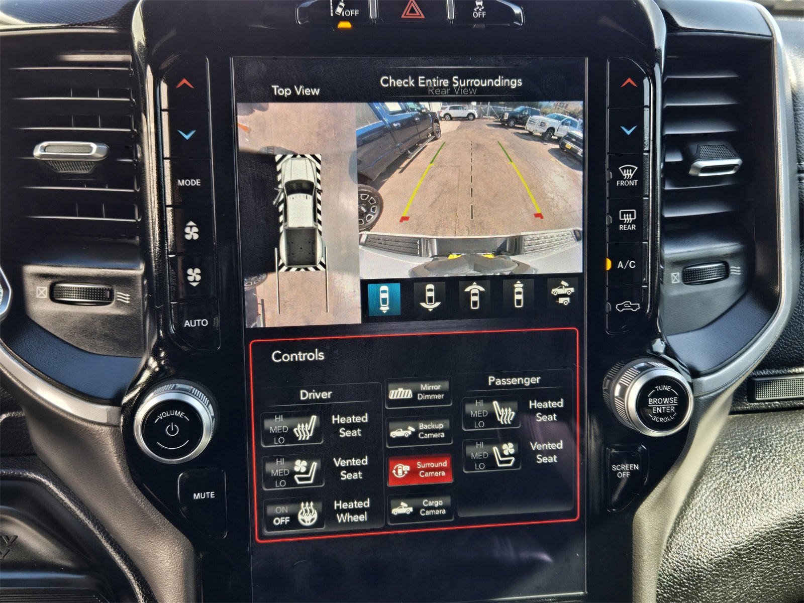 Used 2020 RAM 3500 Laramie w/ Night Edition image 16