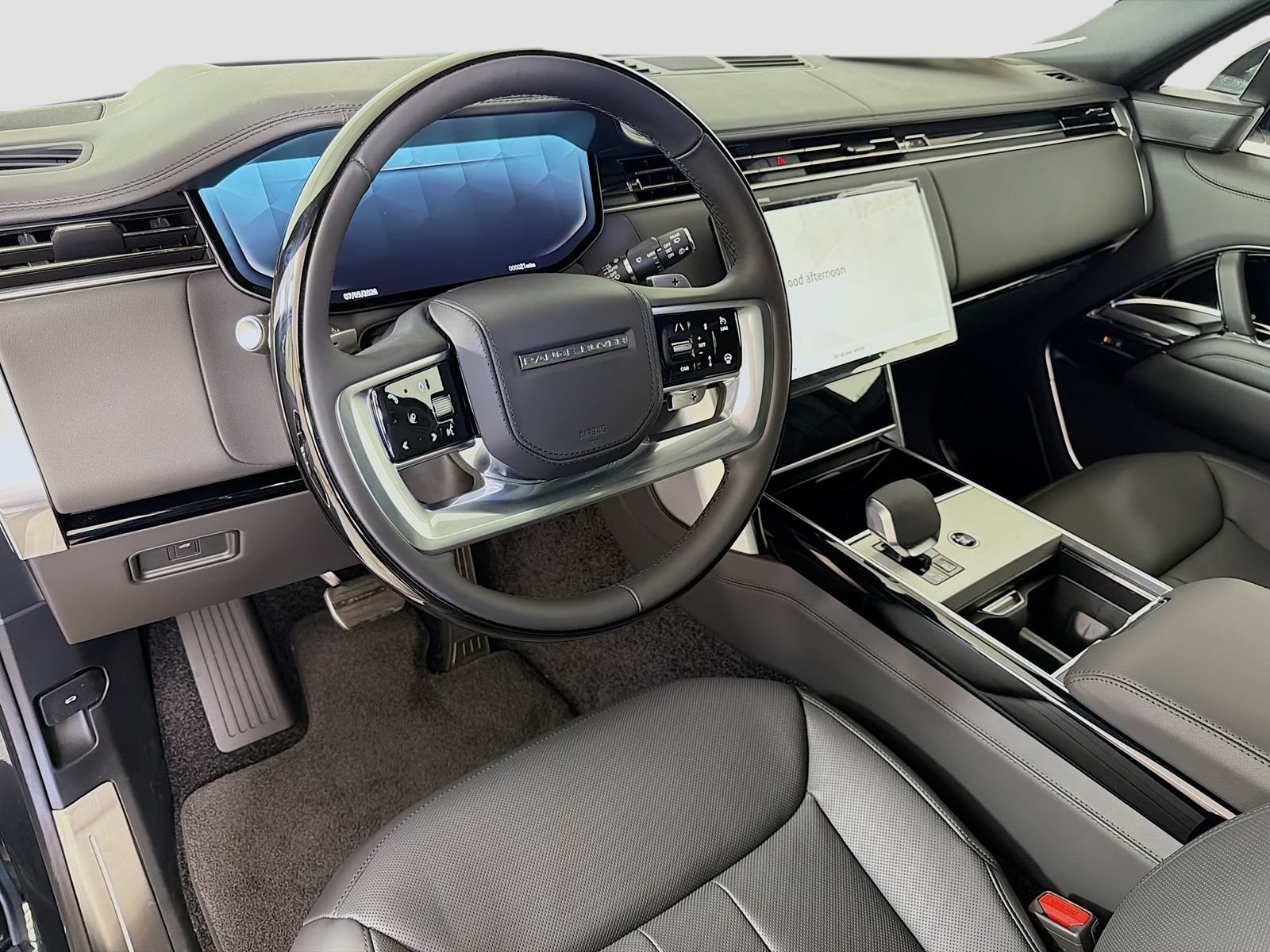 New 2026 Land Rover Range Rover Long Wheelbase SE AWD/4WD image 10